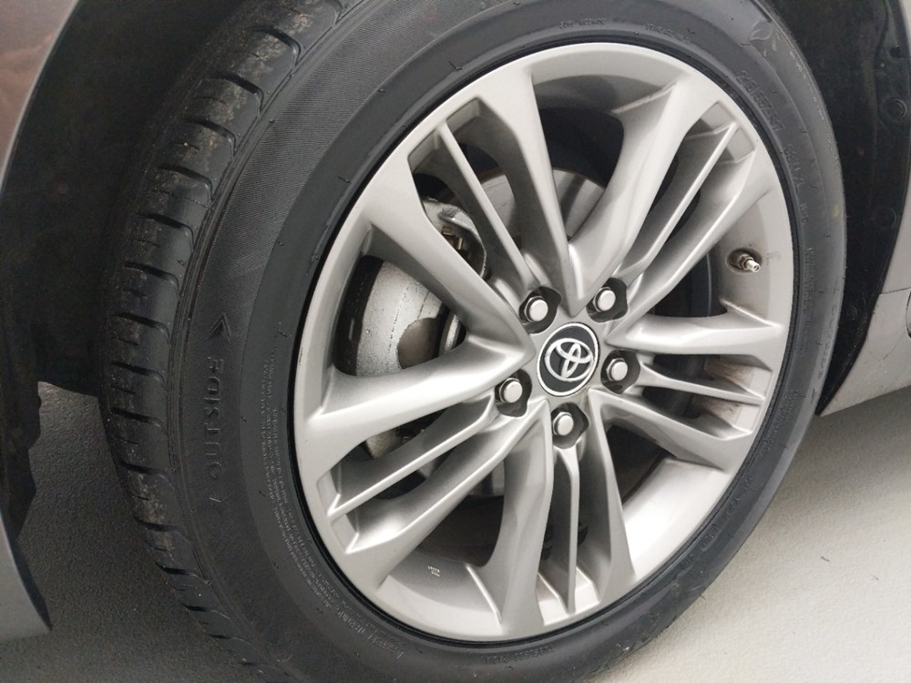 2017 Toyota Camry - Wheel