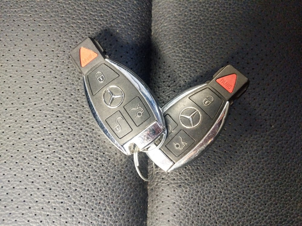 2015 Mercedes-Benz GLK350 - Keys