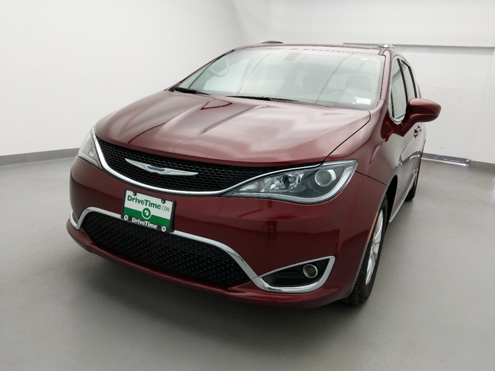 2018 Chrysler Pacifica - Driver Front Hood