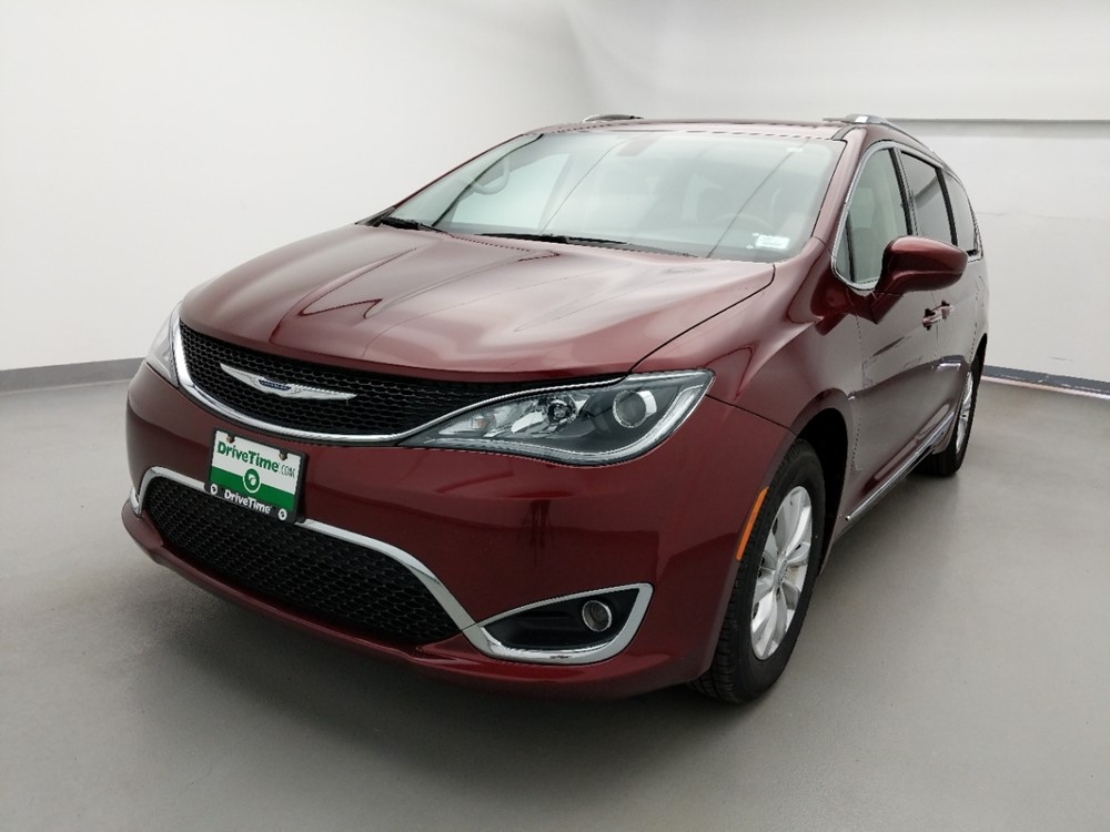 2018 Chrysler Pacifica - Driver Front Bumper