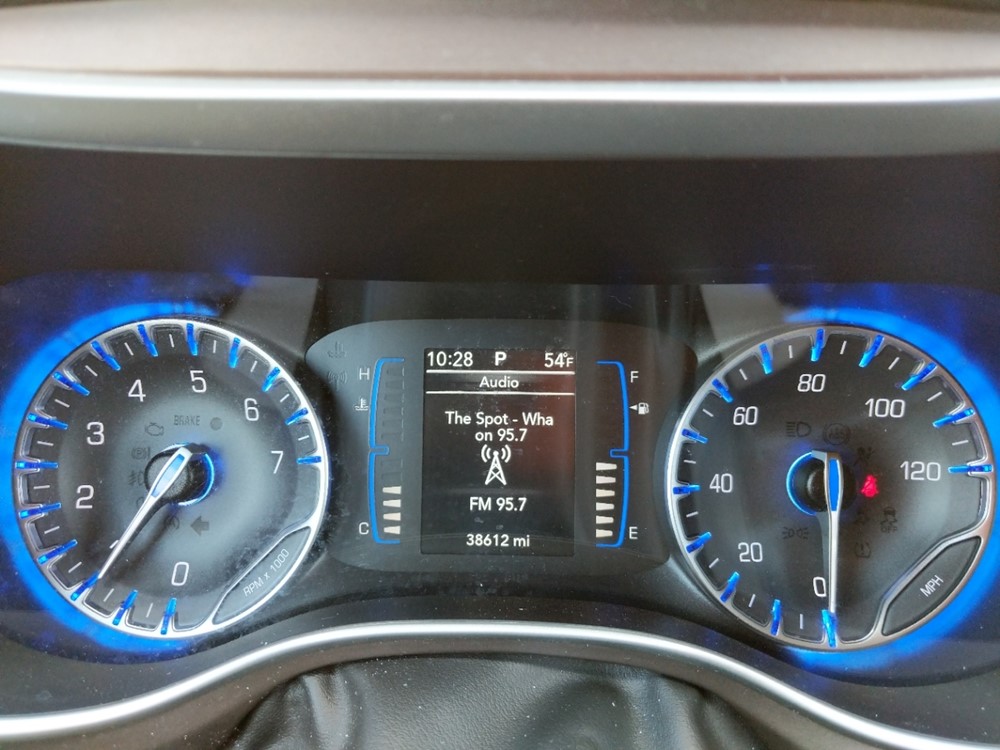 2018 Chrysler Pacifica - Odometer Close Up