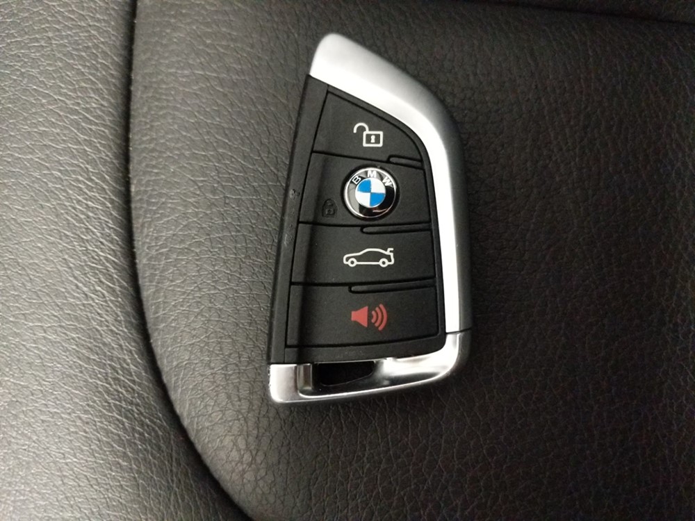 2016 BMW X1 - Keys