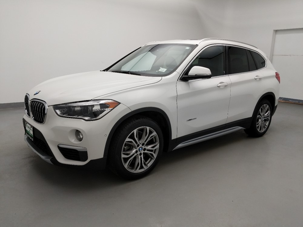 2016 BMW X1 - Driver Front Side
