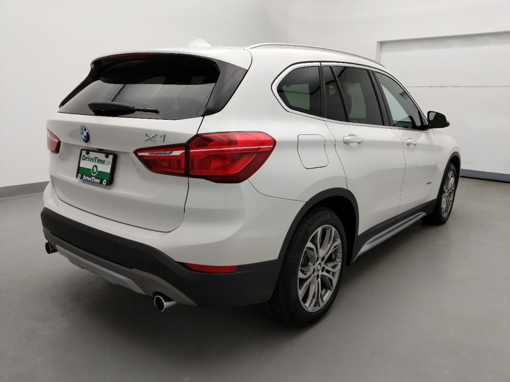 2016 BMW X1 - Passenger Rear Bumper