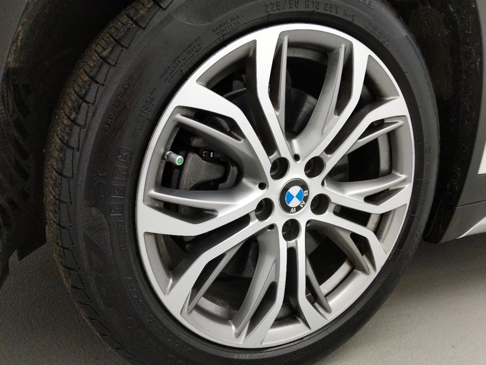2016 BMW X1 - Wheel