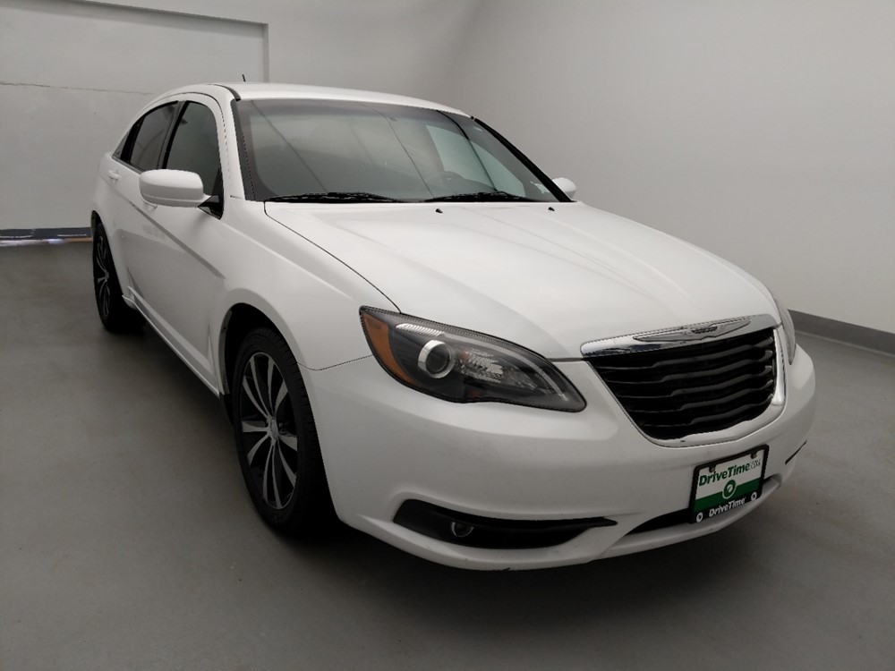 2013 Chrysler 200 - Passenger Front Bumper