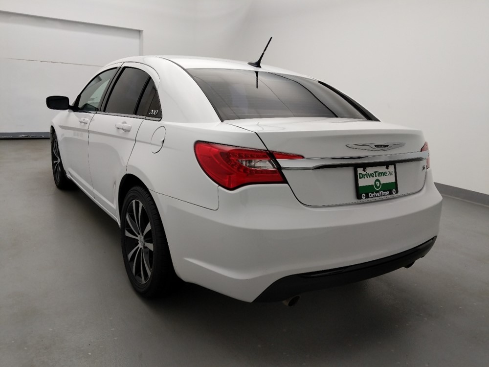 2013 Chrysler 200 - Driver Rear Bumper