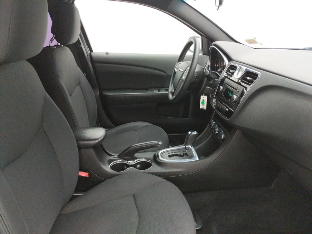 2013 Chrysler 200 - Passenger Front Seat