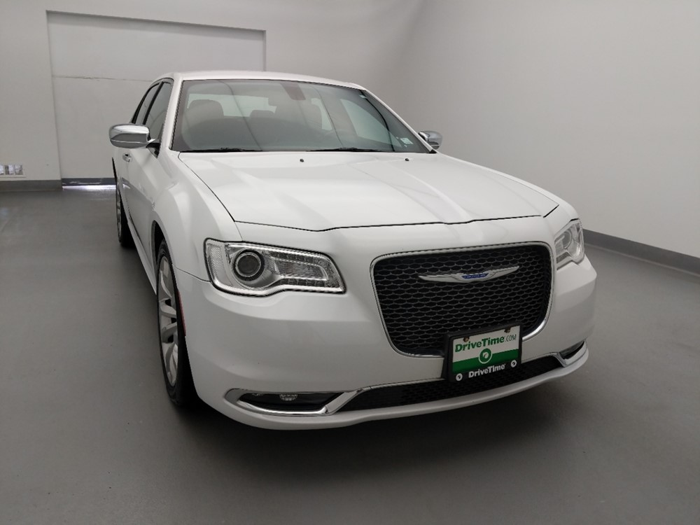 2018 Chrysler 300 - Passenger Front Hood
