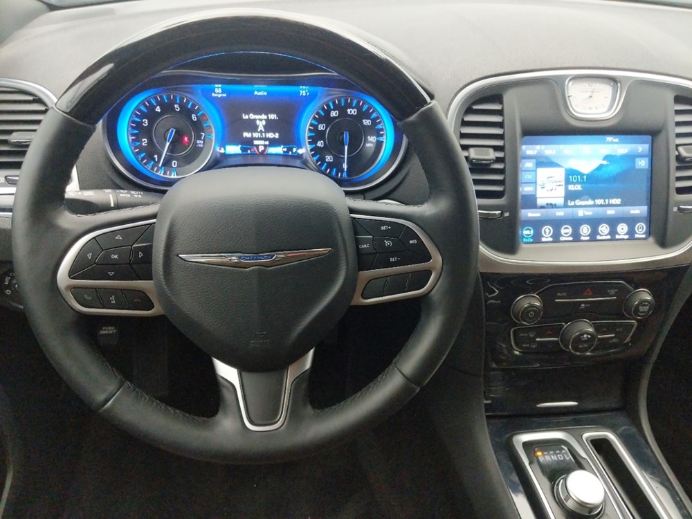 2018 Chrysler 300 - Driver Dash