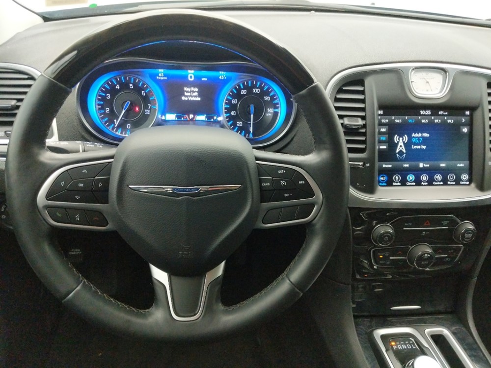 2018 Chrysler 300 - Driver Dash