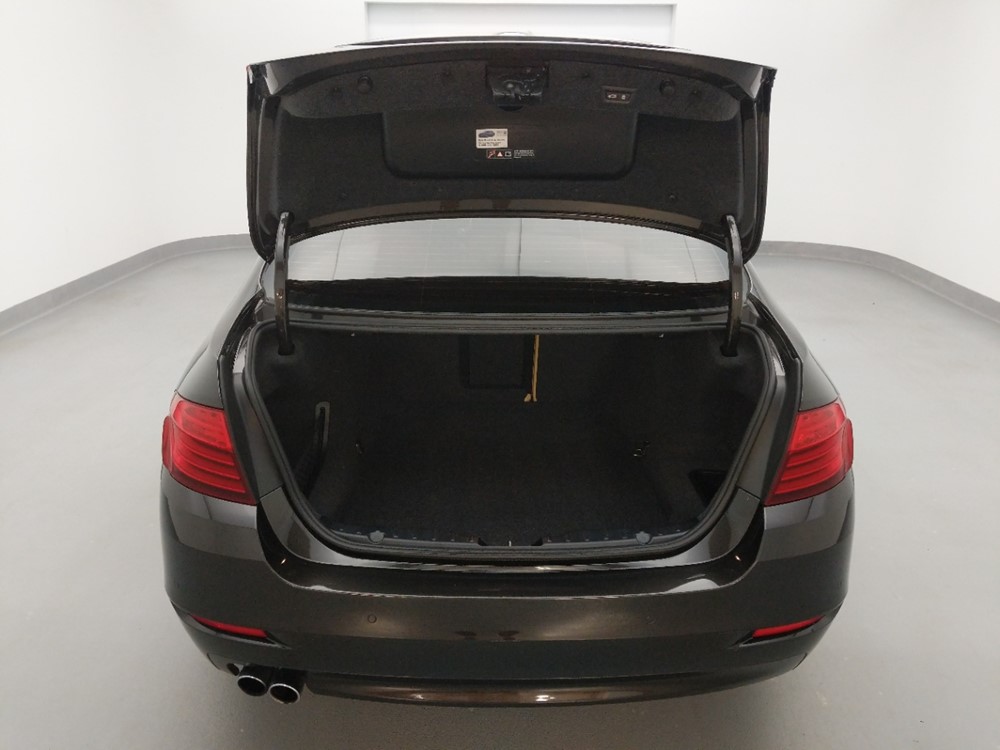 2016 BMW 528i - Trunk