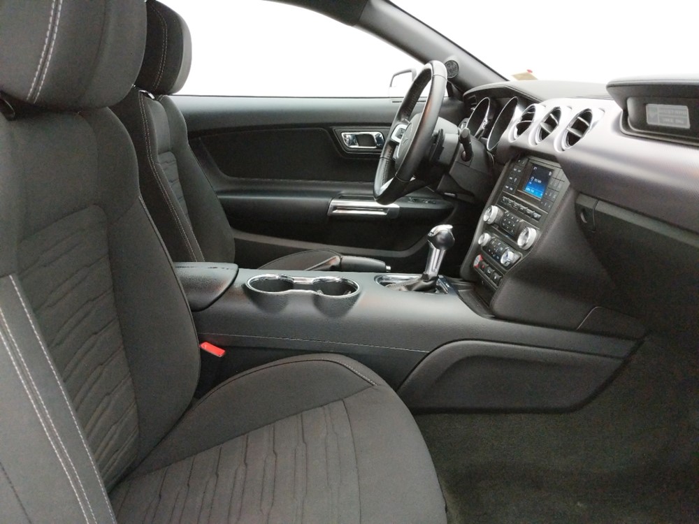 2016 Ford Mustang - Passenger Front Seat
