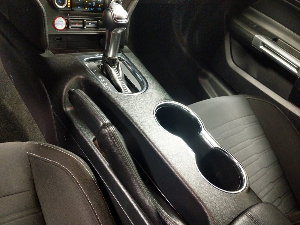 2016 Ford Mustang - Center Console/Cup Holders