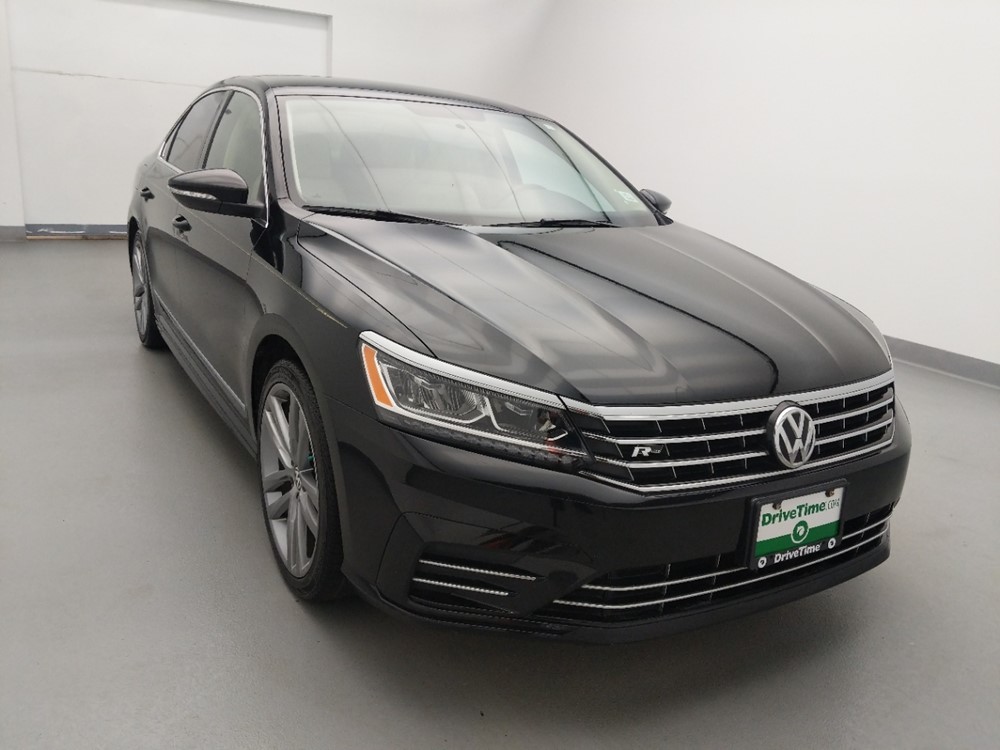 2016 Volkswagen Passat - Passenger Front Bumper
