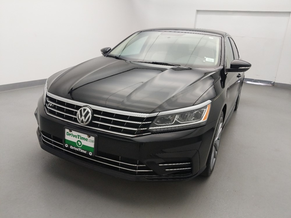 2016 Volkswagen Passat - Driver Front Hood