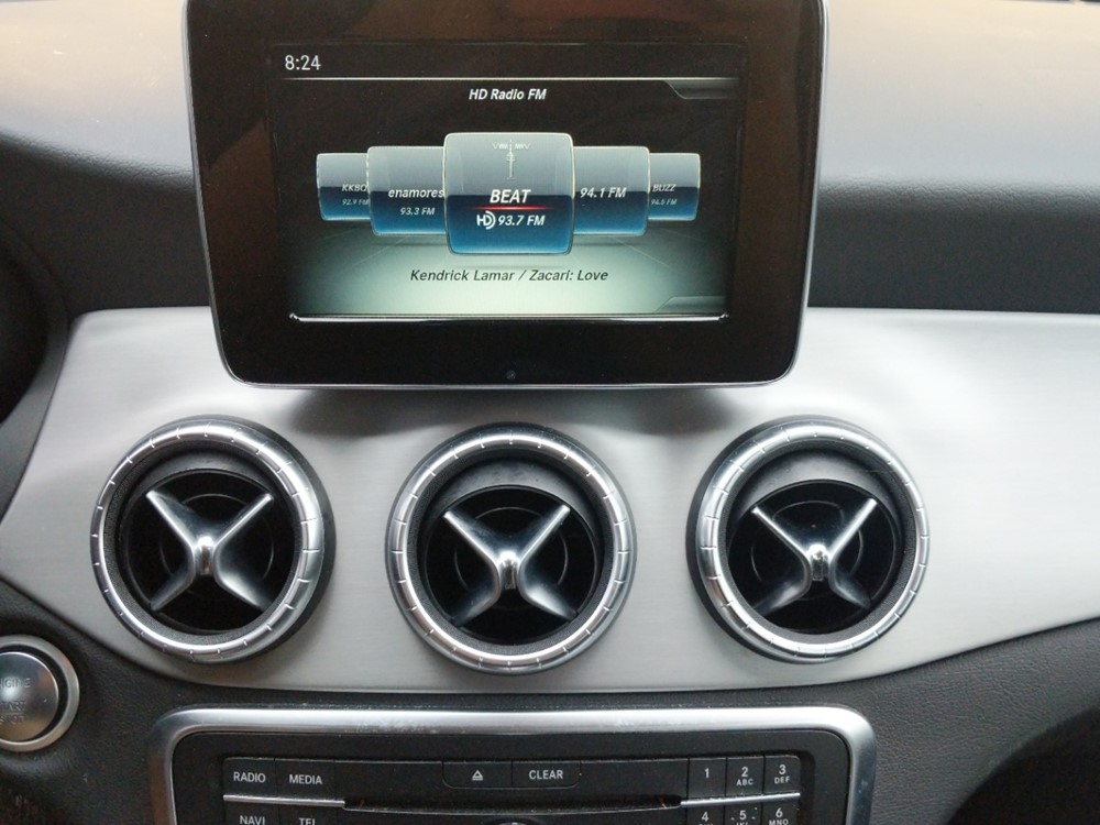 2016 Mercedes-Benz CLA250 - Stereo Package