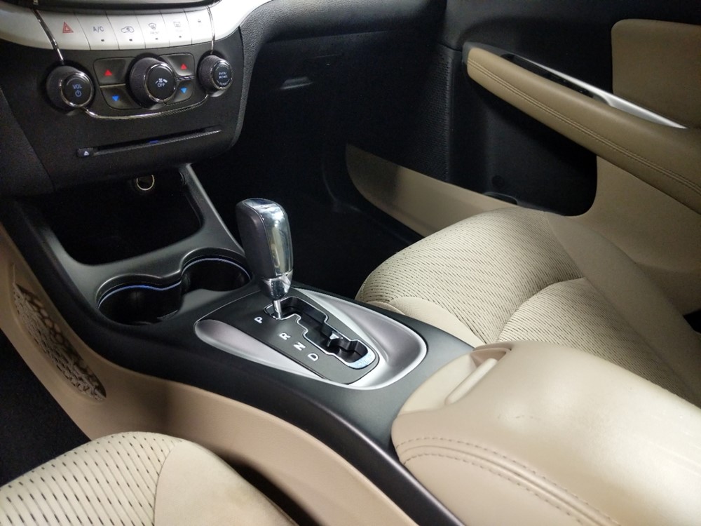 2013 Dodge Journey - Center Console/Cup Holders