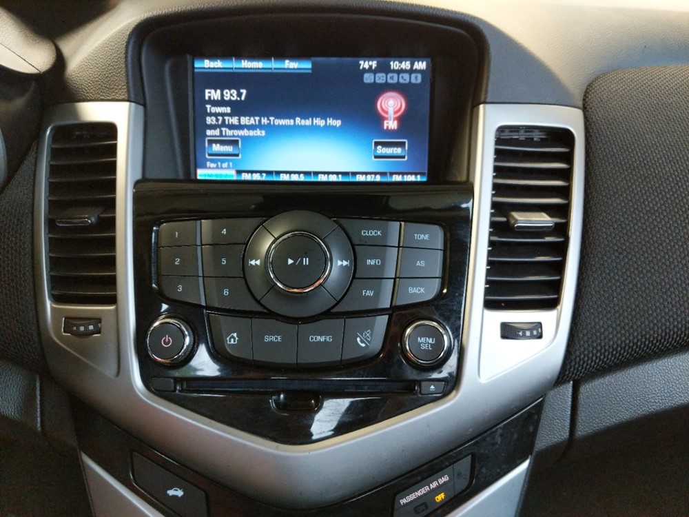 2016 Chevrolet Cruze - Stereo Package