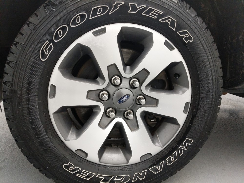 2014 Ford F-150 - Wheel