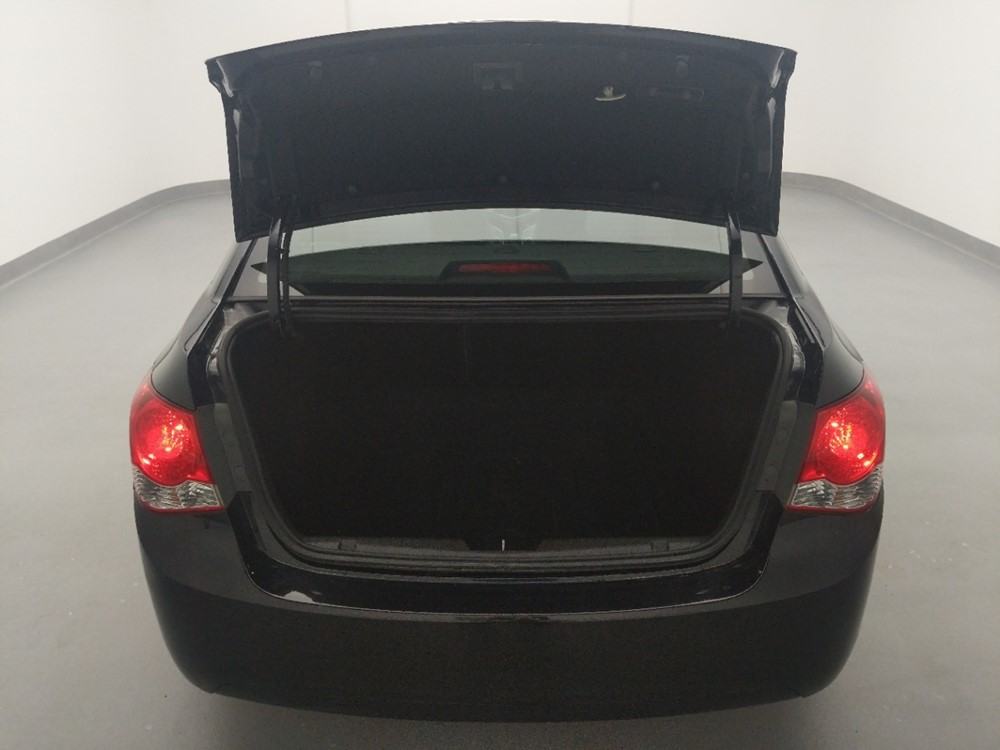 2015 Chevrolet Cruze - Trunk