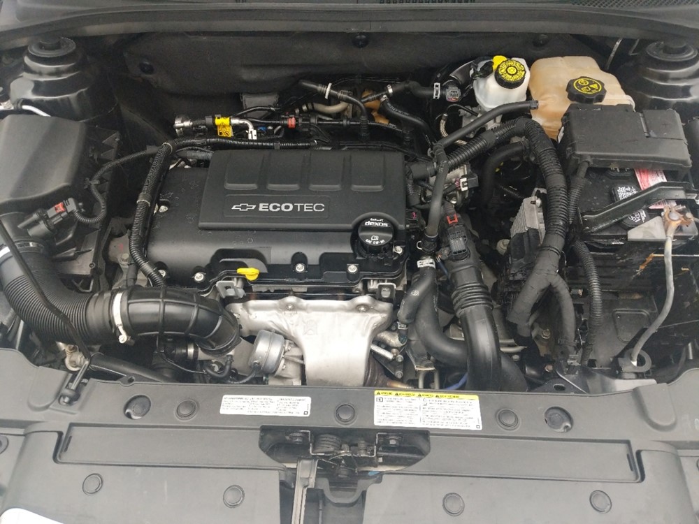 2015 Chevrolet Cruze - Engine