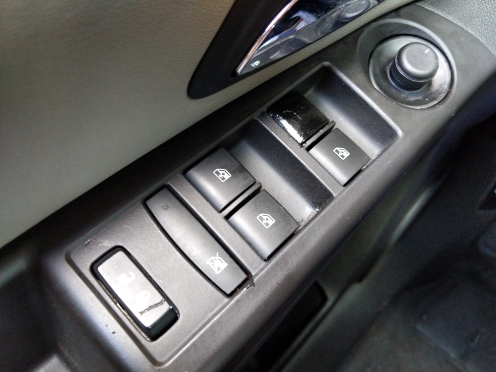 2016 Chevrolet Cruze - Driver Power Windows/Lock Control