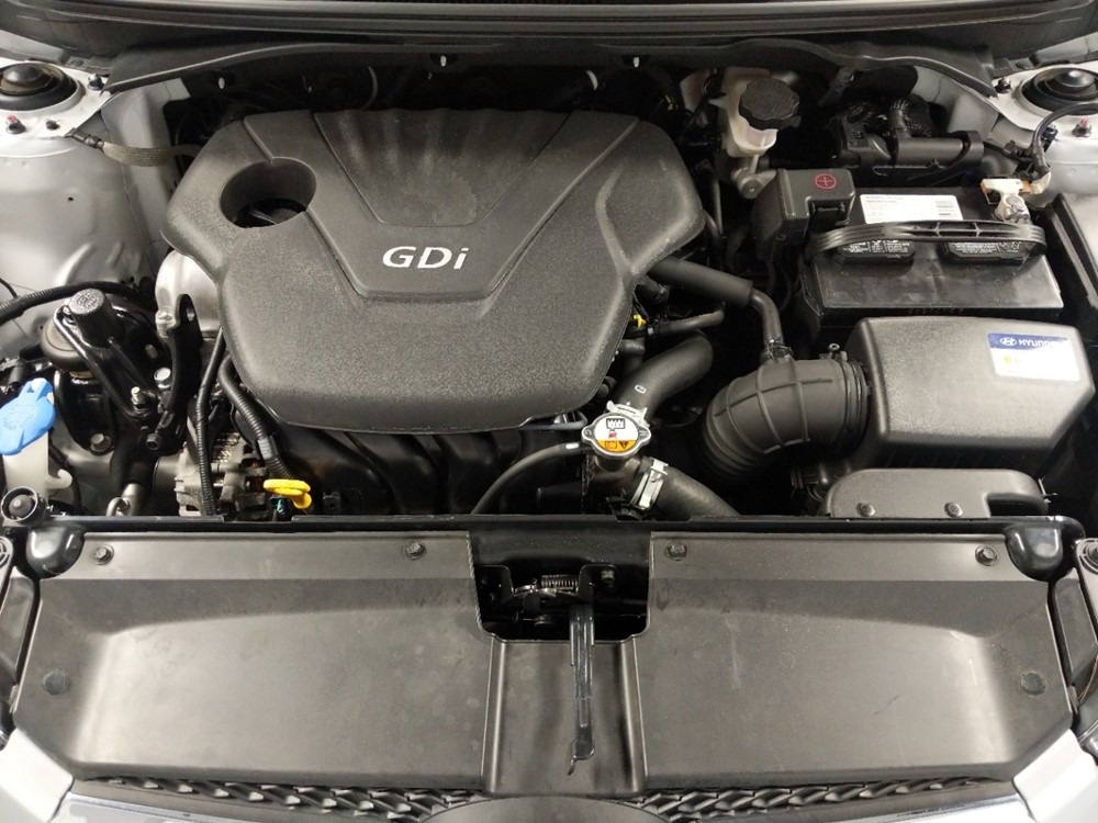 2016 Hyundai Veloster - Engine