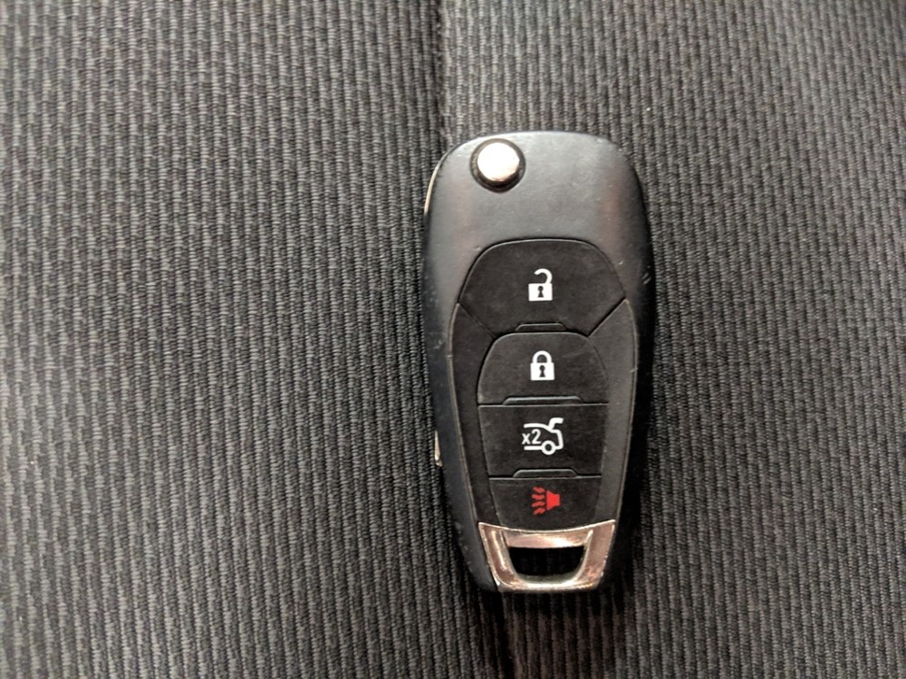 2017 Chevrolet Cruze - Keys