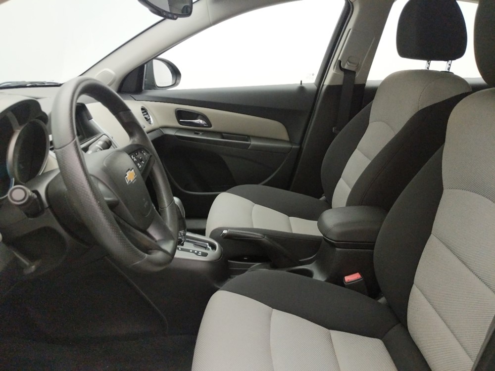 2014 Chevrolet Cruze - Driver Front Seat