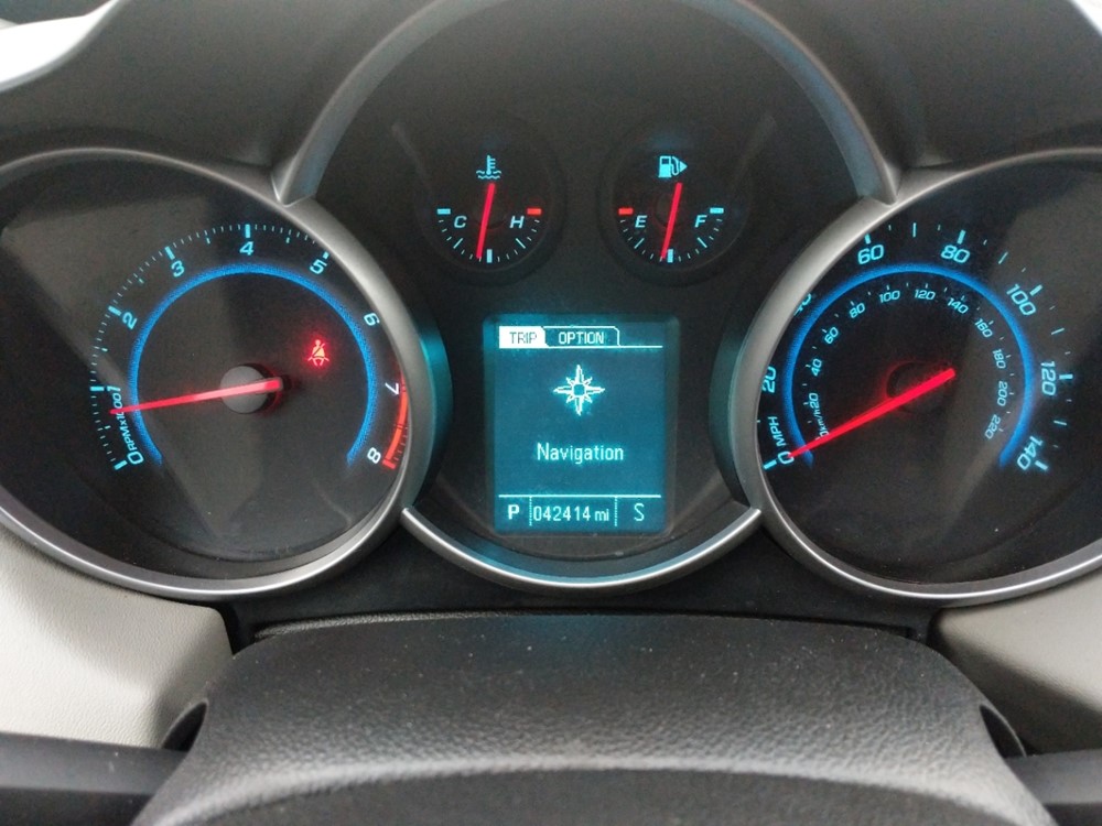 2014 Chevrolet Cruze - Odometer Close Up