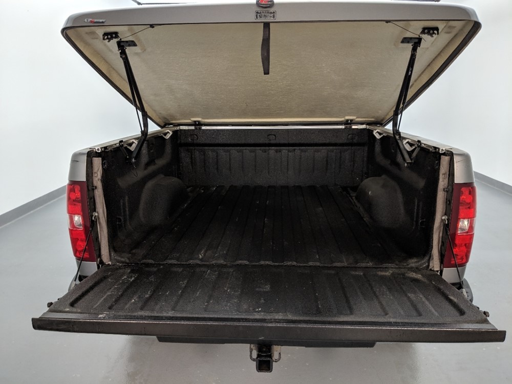2009 Chevrolet Silverado 1500 - Trunk