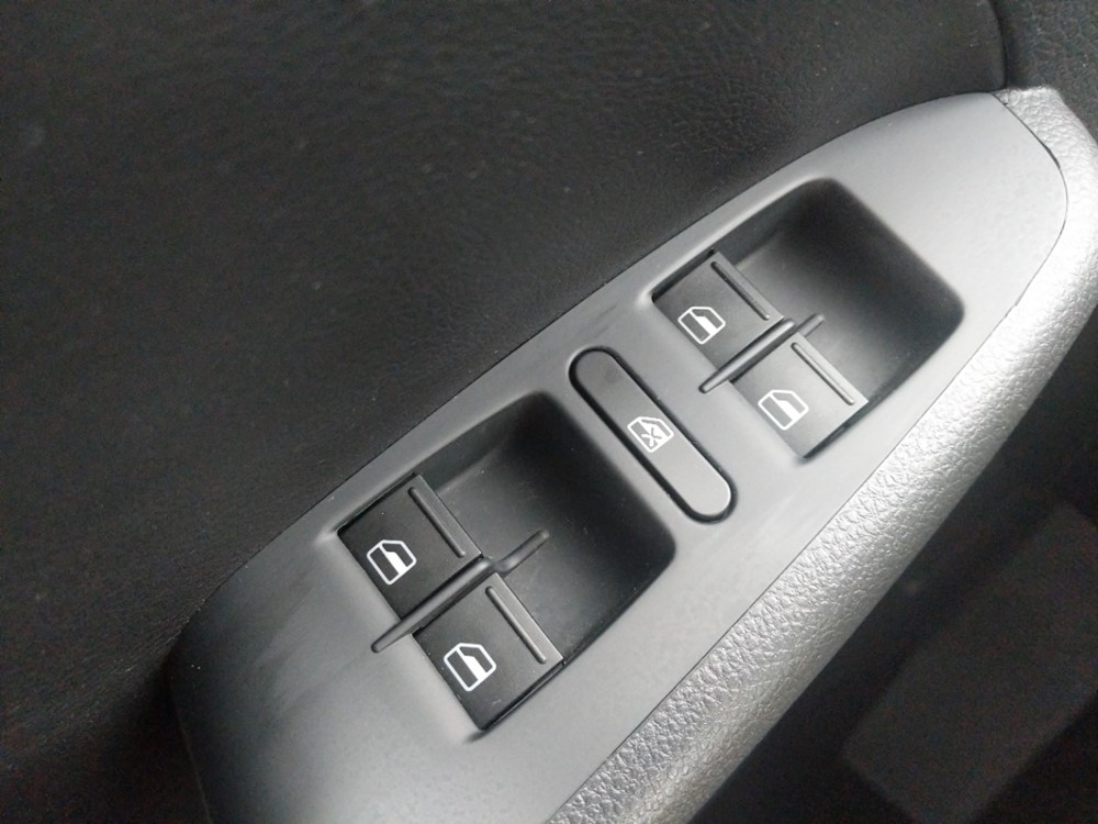2012 Volkswagen Jetta - Driver Power Windows/Lock Control
