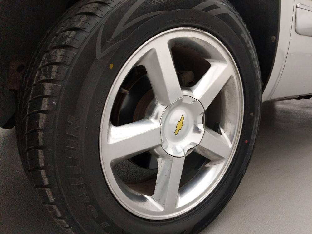 2011 Chevrolet Silverado 1500 - Wheel