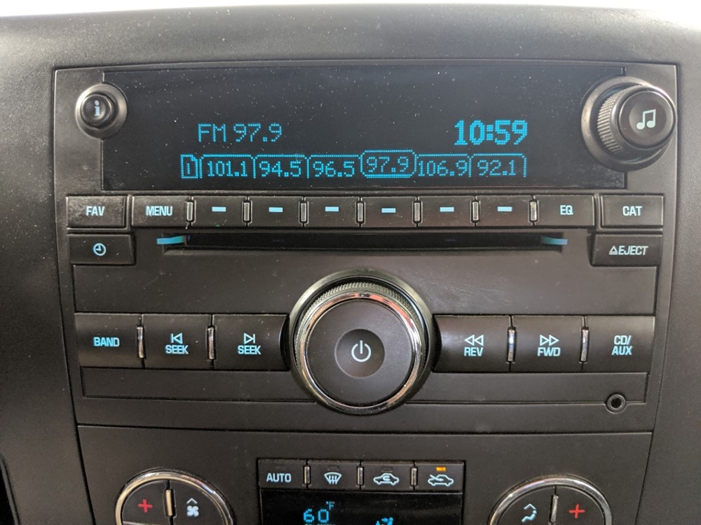 2011 Chevrolet Silverado 1500 - Stereo Package
