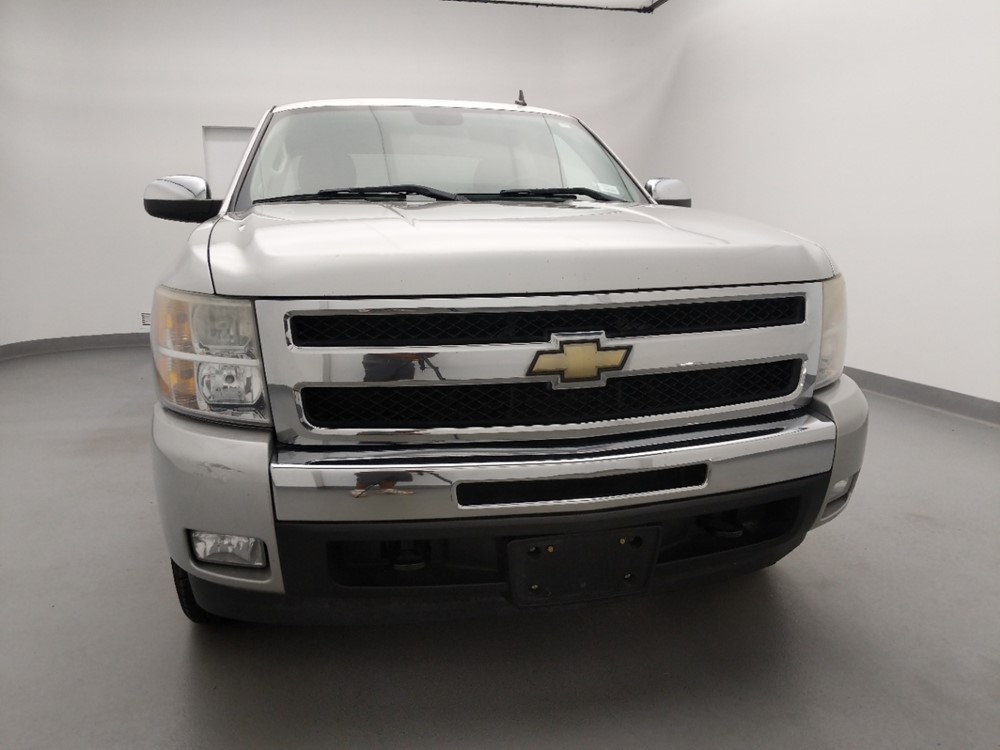 2011 Chevrolet Silverado 1500 - Passenger Front Hood