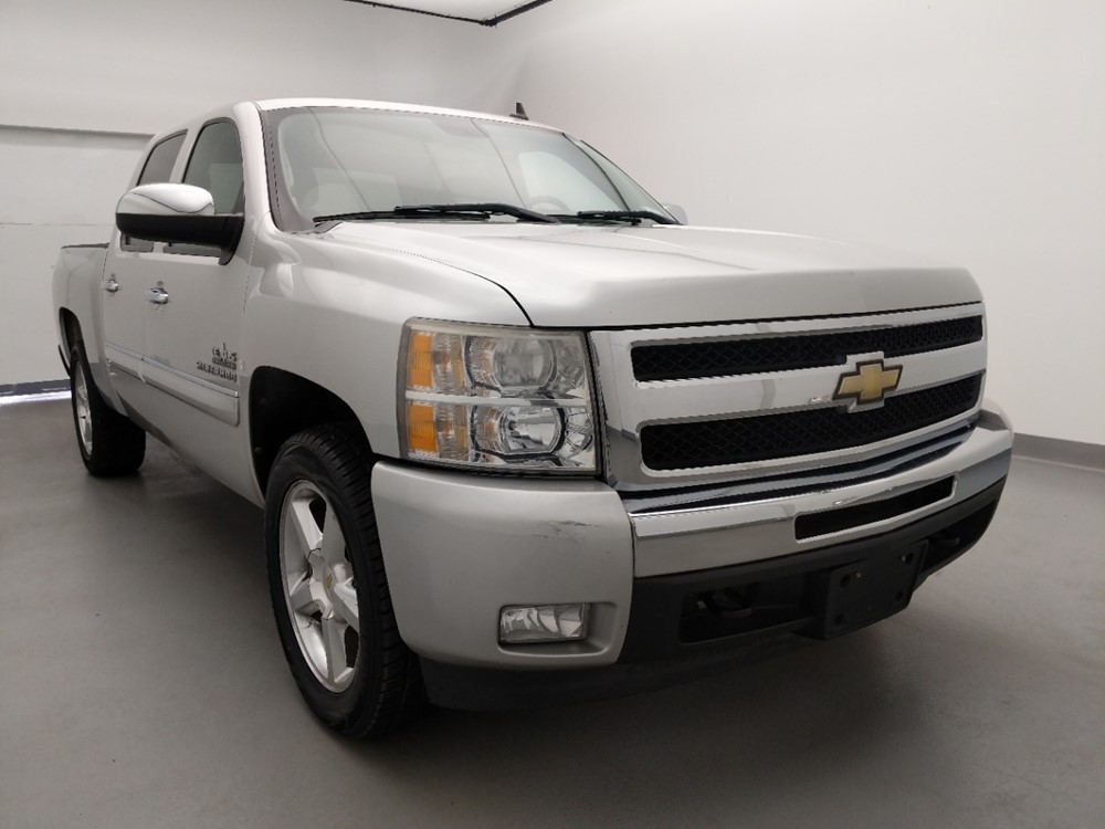 2011 Chevrolet Silverado 1500 - Passenger Front Bumper