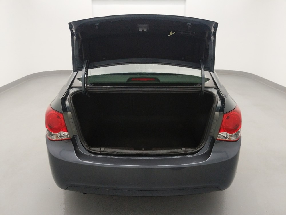 2013 Chevrolet Cruze - Trunk