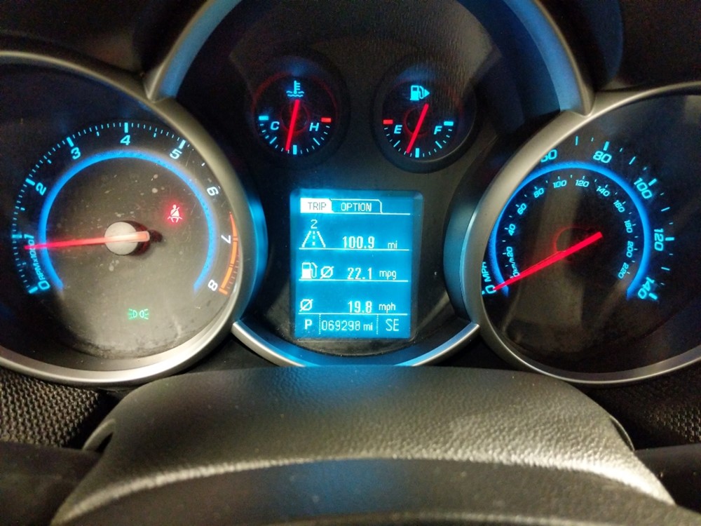 2013 Chevrolet Cruze - Odometer Close Up