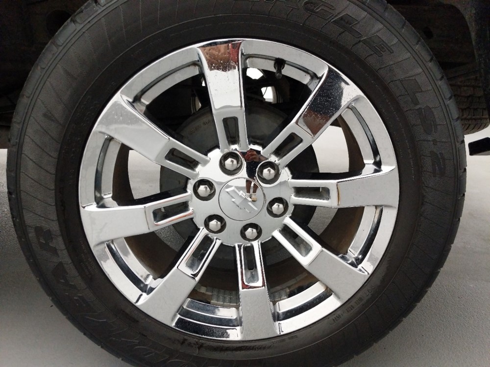 2011 Chevrolet Silverado 1500 - Wheel