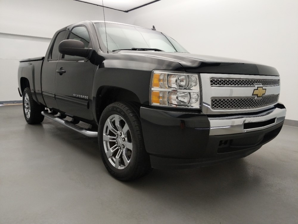 2011 Chevrolet Silverado 1500 - Passenger Front Bumper
