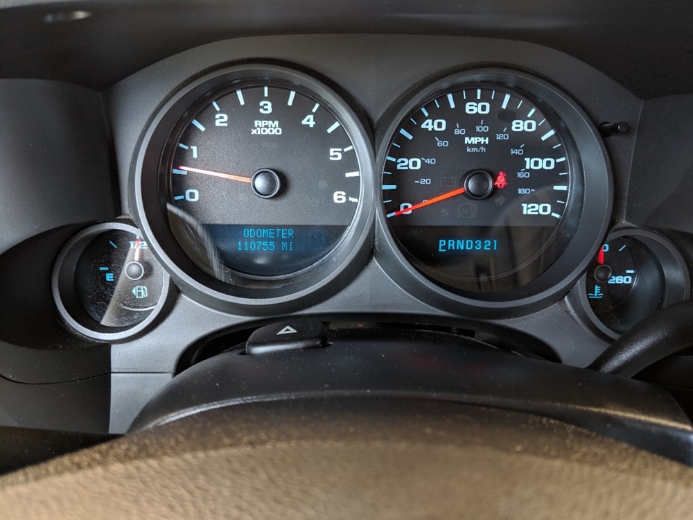 2011 Chevrolet Silverado 1500 - Odometer Close Up