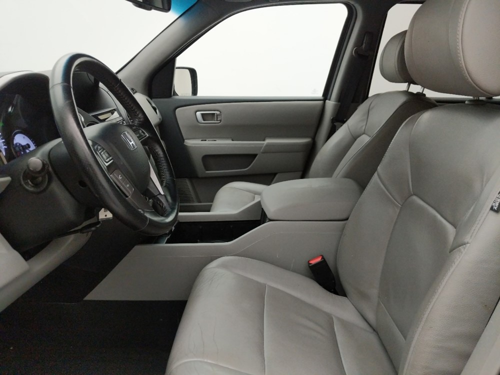 2013 Honda Pilot - Driver Front Seat