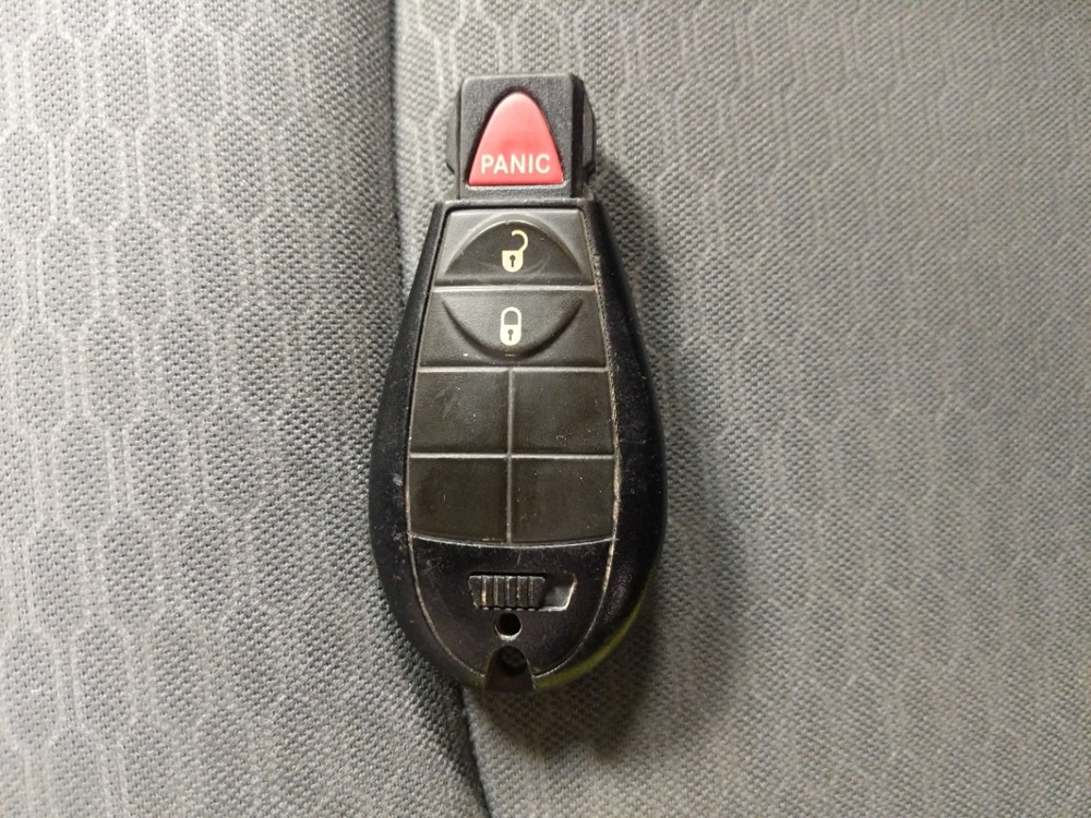 2013 Dodge Ram 1500 - Keys