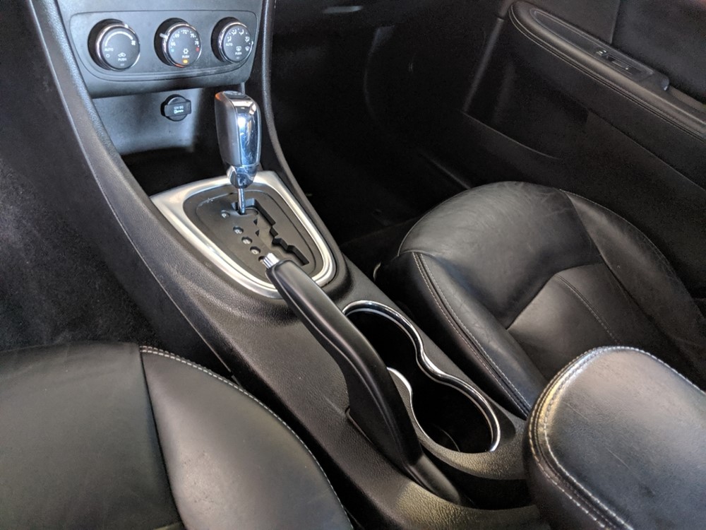 2014 Dodge Avenger - Center Console/Cup Holders