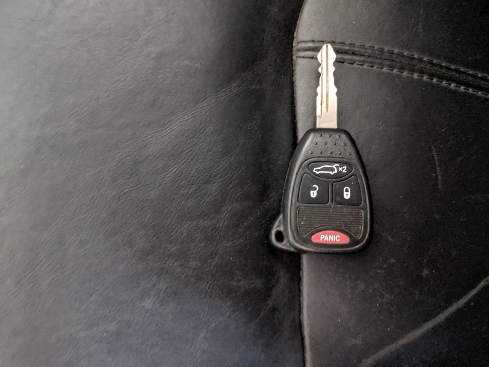 2014 Dodge Avenger - Keys