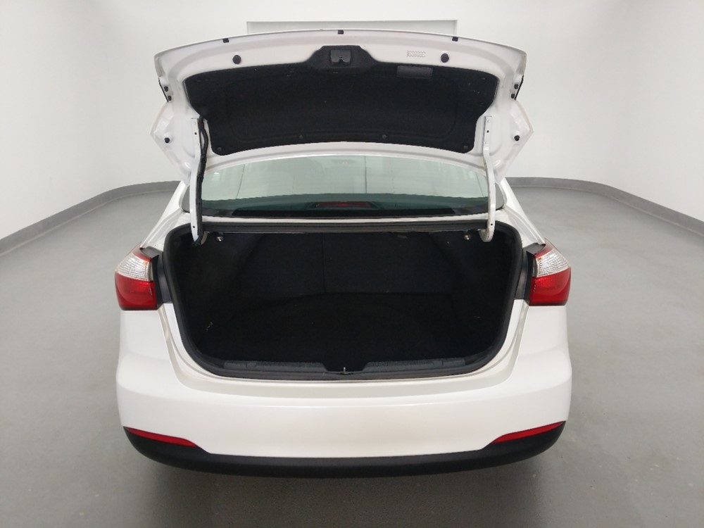 2016 Kia Forte - Trunk