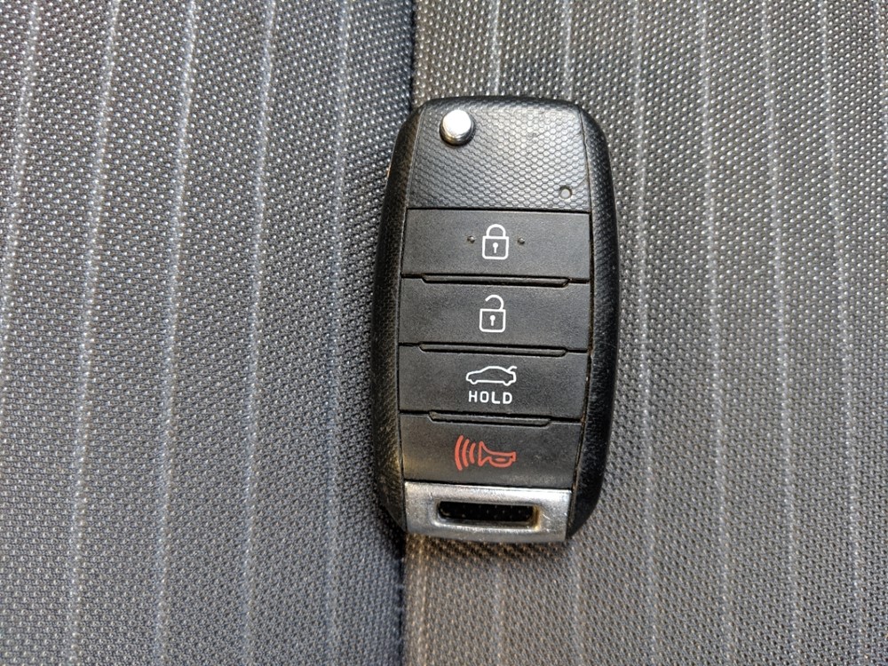 2016 Kia Forte - Keys