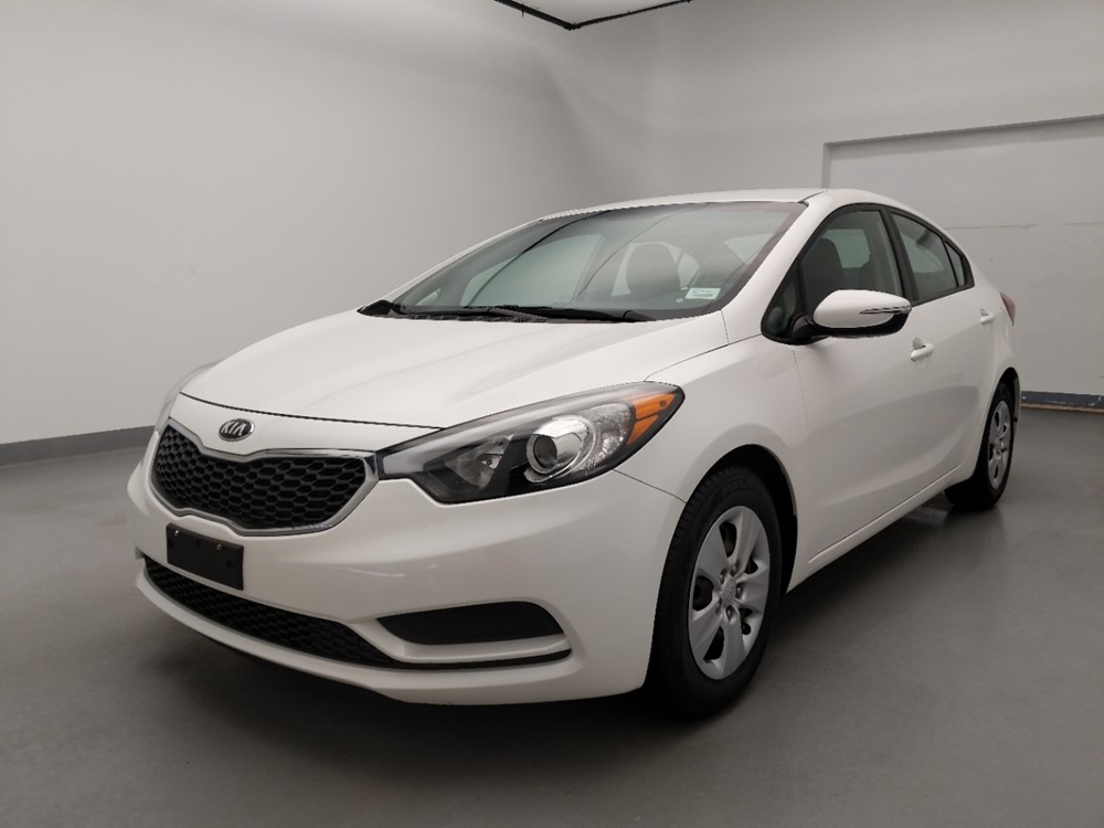 2016 Kia Forte - Driver Front Bumper