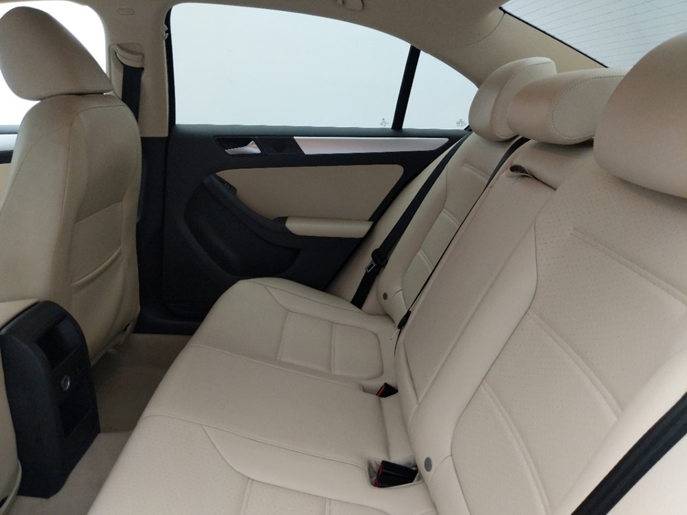 2014 Volkswagen Jetta - Driver Rear Seat
